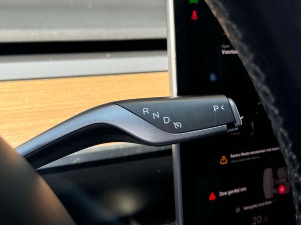 Tesla Model 3 Long Range AWD 258 kW image number 44