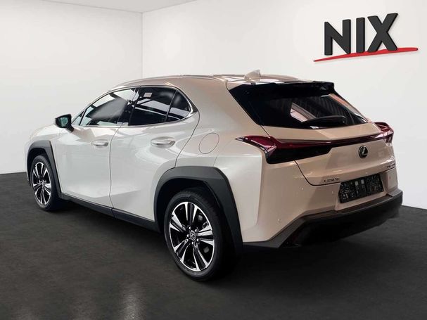 Lexus UX 250h 135 kW image number 4