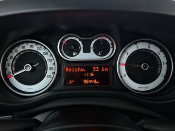 Car image 22