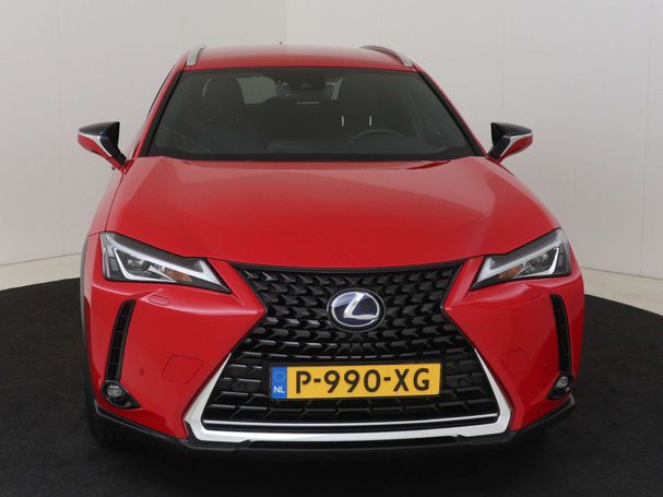 Lexus UX 250h 135 kW image number 28