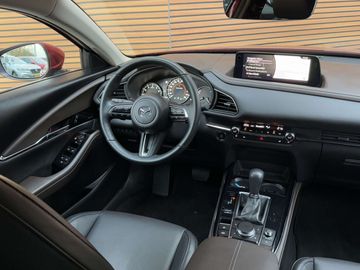 Car image 21