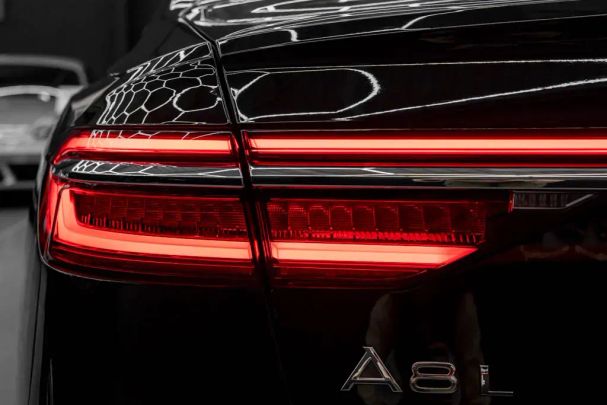 Audi A8 210 kW image number 4