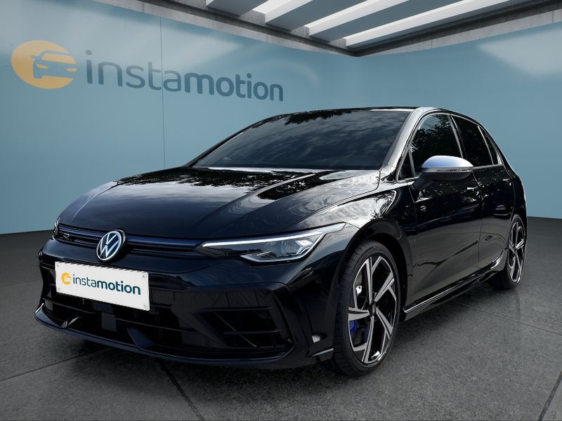 Volkswagen Golf 8 2.0