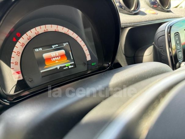 Smart ForTwo coupe EQ passion 60 kW image number 19