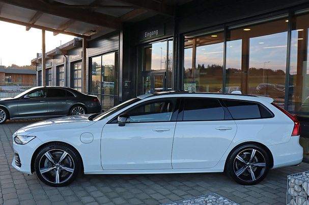 Volvo V90 Recharge T8 AWD 288 kW image number 2