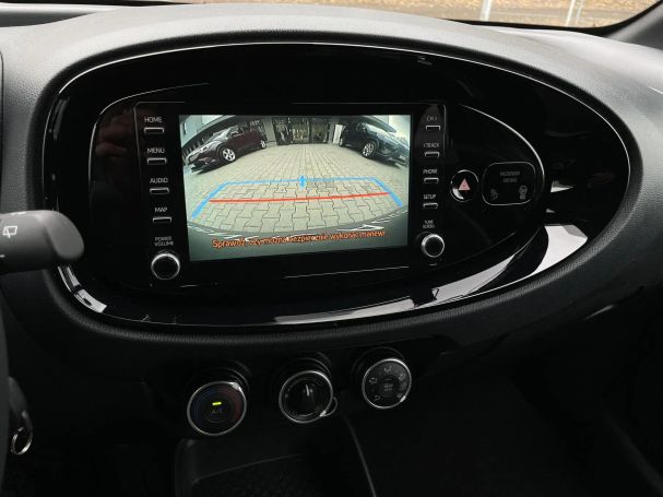 Toyota Aygo 53 kW image number 11