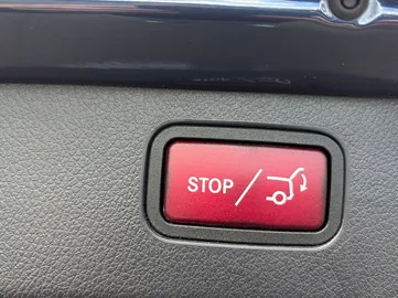 Car image 33