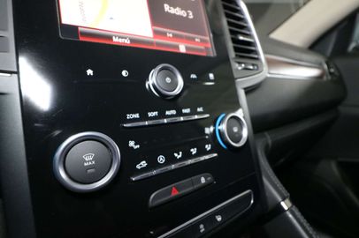 Car image 37