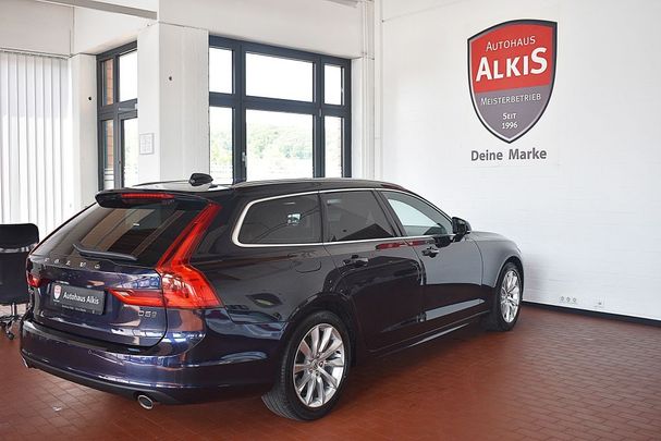 Volvo V90 D5 AWD Geartronic 173 kW image number 4