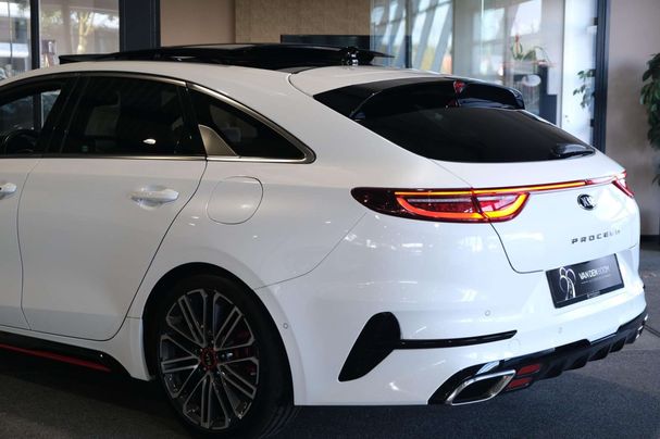 Kia ProCeed GT 150 kW image number 30