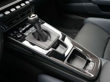 Car image 41