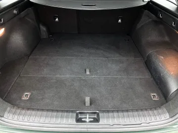 Car image 35