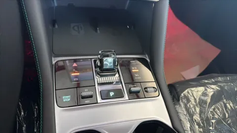 Car image 31
