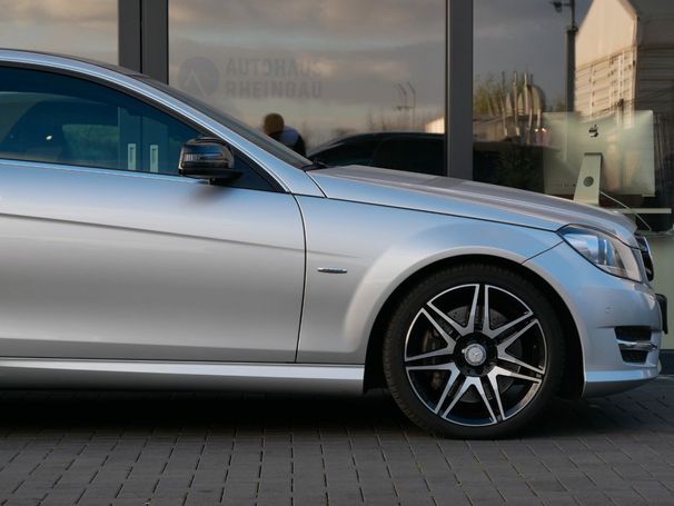 Mercedes-Benz C 250 150 kW image number 11