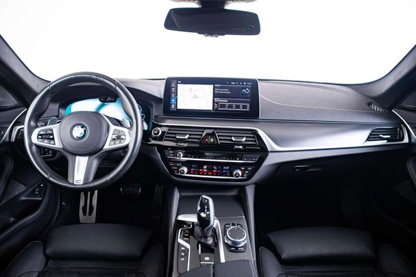 BMW 530 Touring 215 kW image number 3