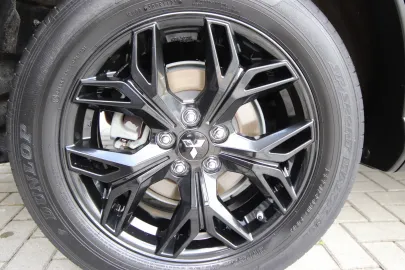 Car image 49