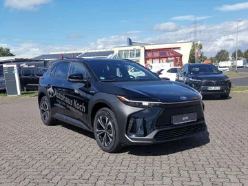 Car image 2