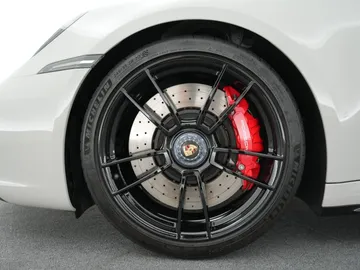Car image 39