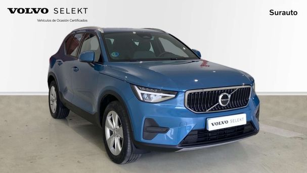 Volvo XC40 AWD 120 kW image number 2