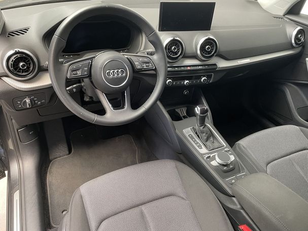 Audi Q2 35 TFSI S-line 110 kW image number 5