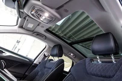Car image 41