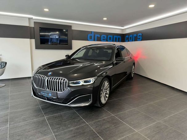 BMW 730 xDrive 195 kW image number 1