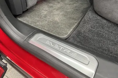 Car image 50