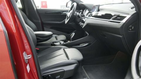 Car image 33