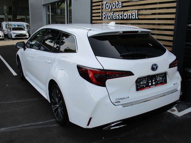 Toyota Corolla Touring Sports 90 kW image number 4