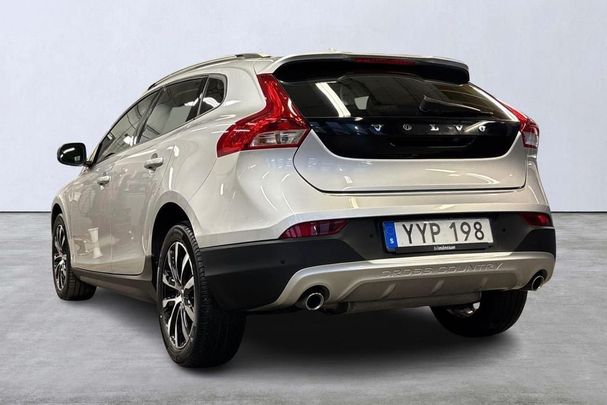 Volvo V40 Cross Country T3 113 kW image number 3