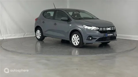 Car image 3