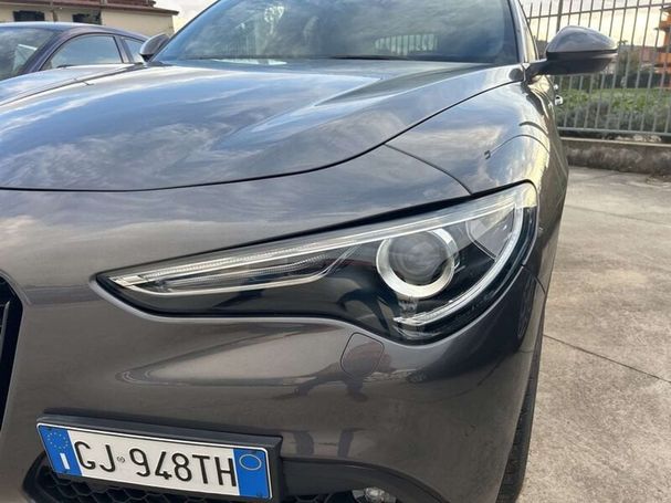 Alfa Romeo Stelvio 2.2 Diesel 118 kW image number 9