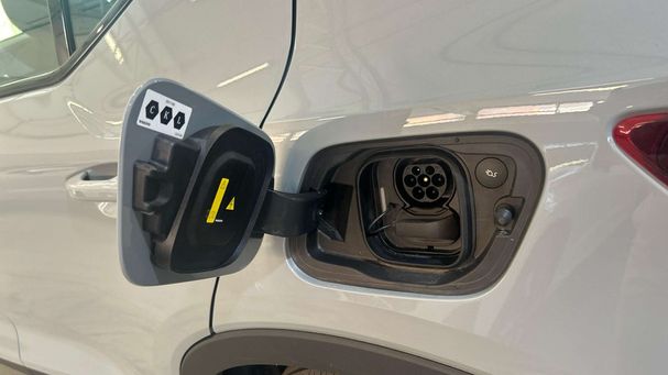 Volvo XC40 Recharge AWD Plus 300 kW image number 21