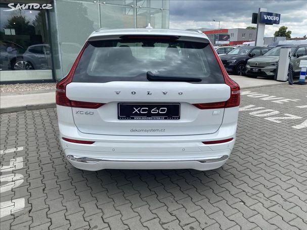 Volvo XC60 T6 Recharge AWD Plus 186 kW image number 4