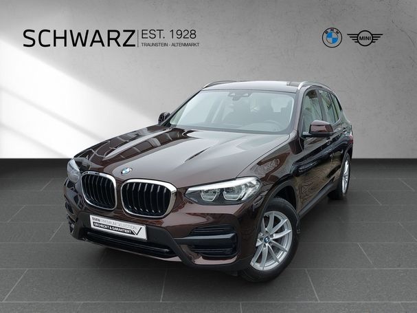 BMW X3 xDrive20i Advantage 135 kW image number 1