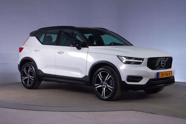 Volvo XC40 T4 140 kW image number 36