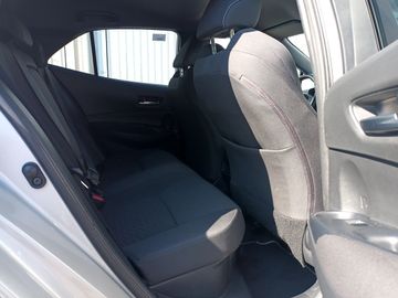 Car image 11