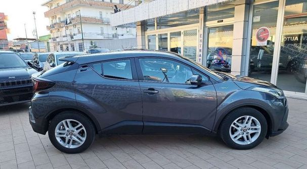 Toyota C-HR 1.8 Hybrid Active 90 kW image number 6