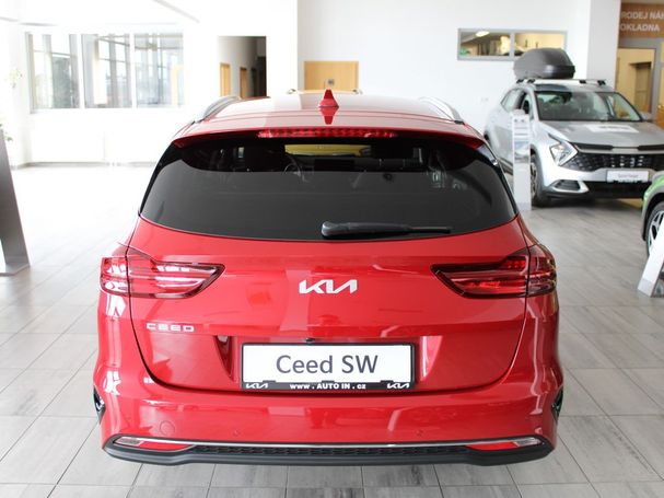 Kia Ceed 1.5 T-GDI 103 kW image number 5