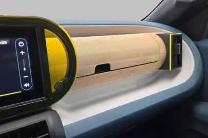 Car image 33