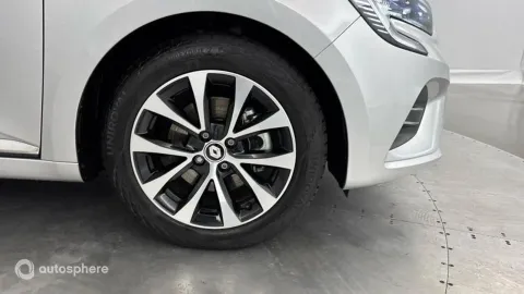 Car image 20