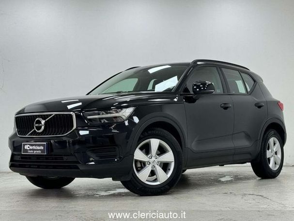 Volvo XC40 T2 Core Geartronic Momentum 95 kW image number 1