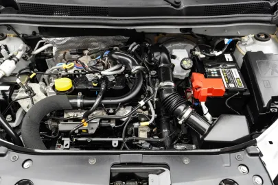Car image 26