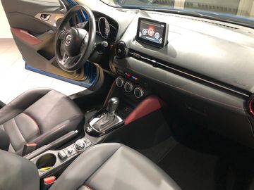 Car image 14