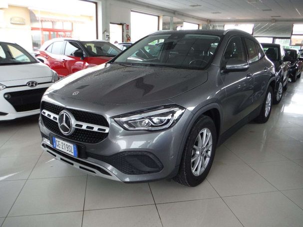 Mercedes-Benz GLA 180 85 kW image number 1