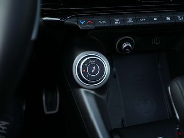 Car image 36