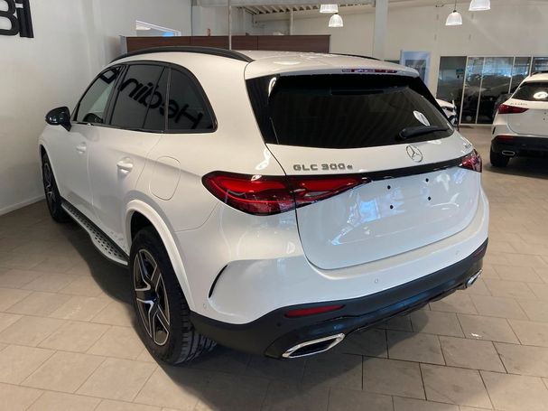 Mercedes-Benz GLC 300 e AMG 4Matic 230 kW image number 12