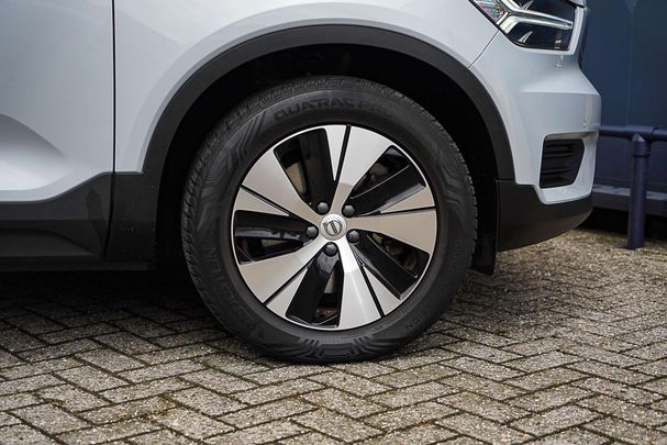 Volvo XC40 Recharge T4 Inscription Expression 155 kW image number 7