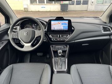 Car image 15