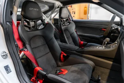 Car image 46